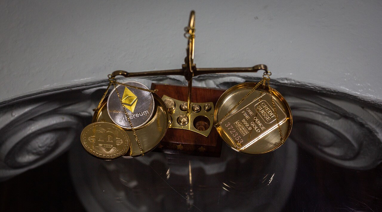 Bitcoin over gold